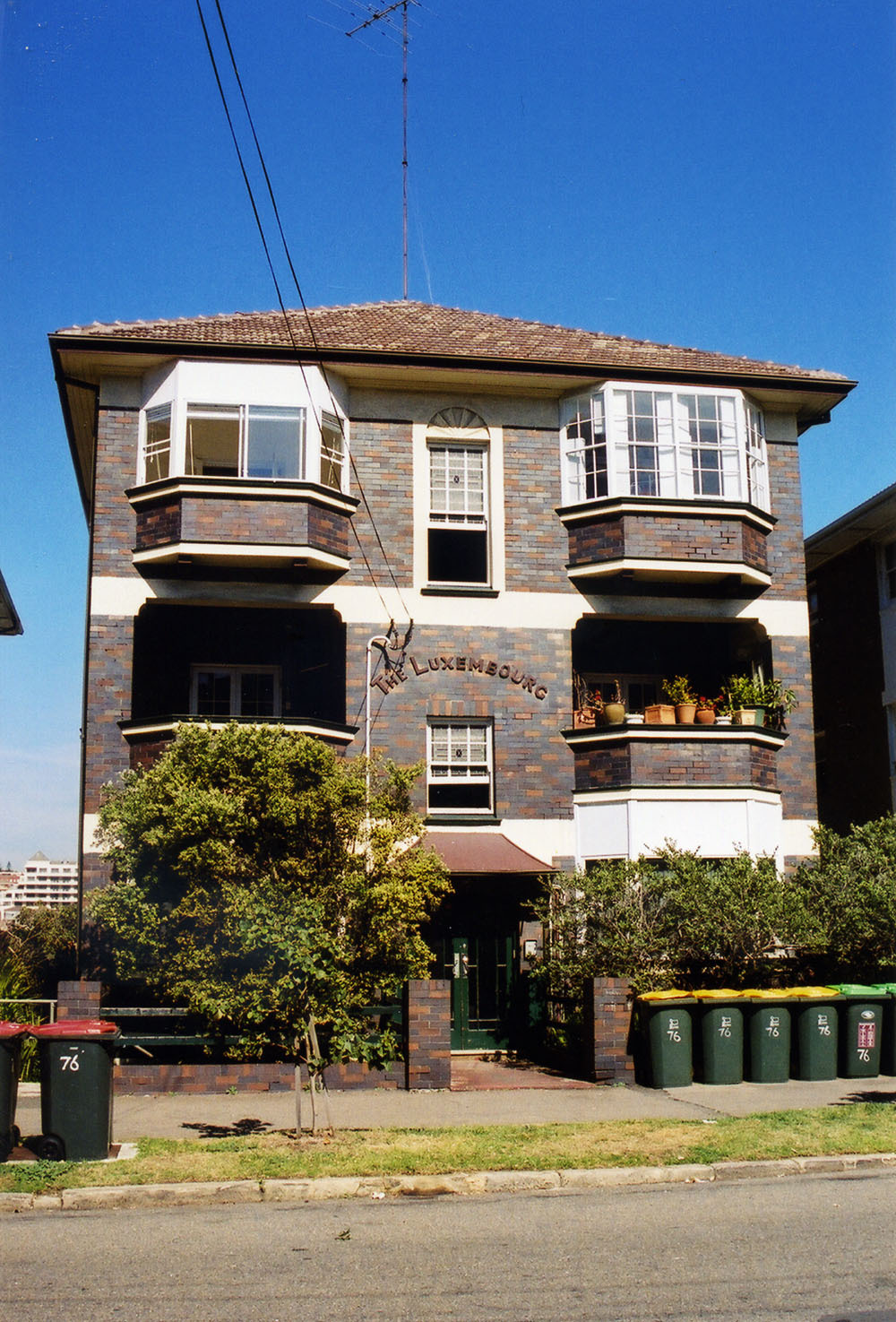 The Luxembourg, 76 Bream Street