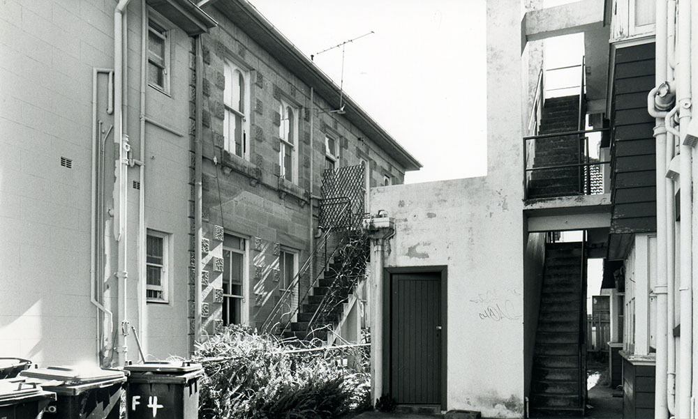 Flats at 3 Short Street, Randwick: side view