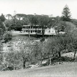 Cliffbrook House and grounds