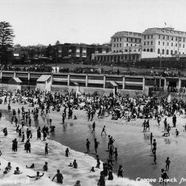 looking south-west from the Coogee Pier