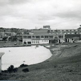 Dunningham Reserve, looking west