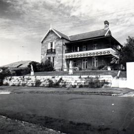 Farnham House