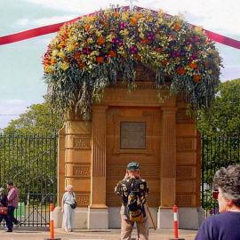Woollahra Gates entrance to Centennial Park decorated with Australian native flowers for the celebration of the Centenary of the Federation of Australia