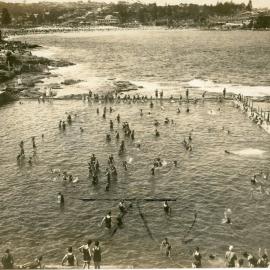 Wylie's Baths looking north over Coogee Bay