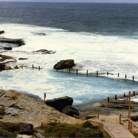 Image shows Mahon Pool looking east