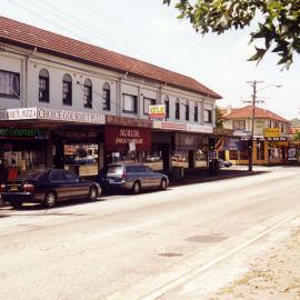Regent Court and Bowral Court on Anzac Parade