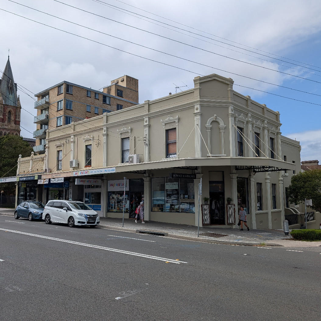 Goldring House
