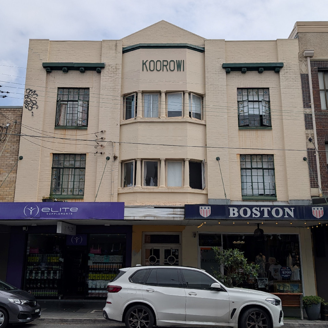 Koorowi Flats