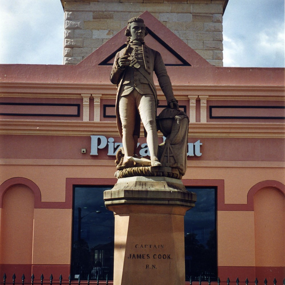 Captain Cook Statue