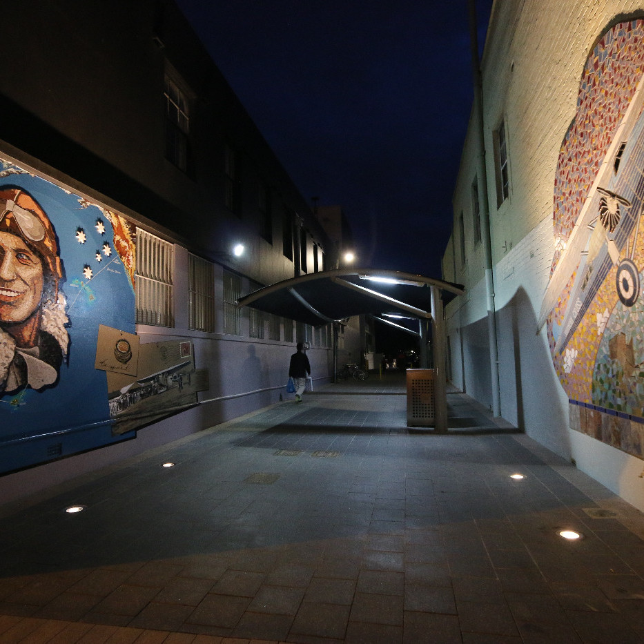 Kingsford Smith Mural