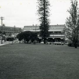 Royal Hotel next to High Cross Park, Randwick