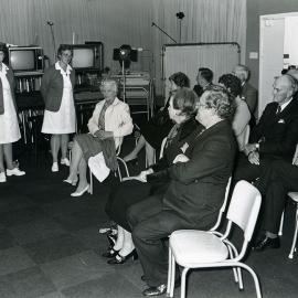 Council members visit to Prince of Wales Hospital (photo 2)