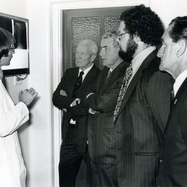 Council members visit to Prince of Wales Hospital (photo 3)