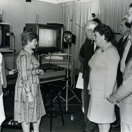 Council members visit to Prince of Wales Hospital (photo 6)