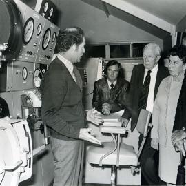 Council members visit to Prince of Wales Hospital (photo 10)