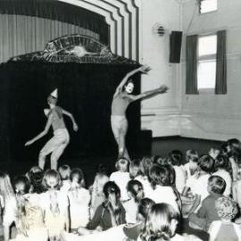 School holiday activities at Randwick Town Hall (photo 2)
