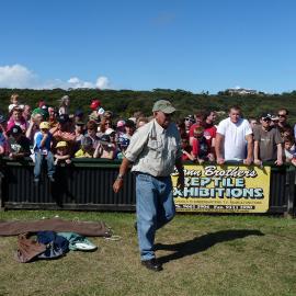 John Cann's final snake show (photo 5)