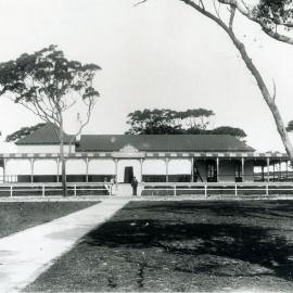 Howe's Refreshment Rooms