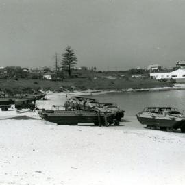 Army vehicles training at Yarra Bay (3/5)