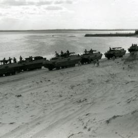 Army vehicles training at Yarra Bay (5/5)