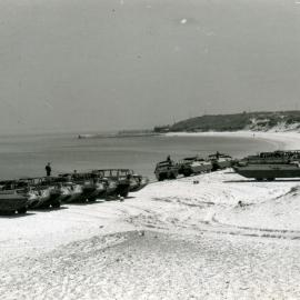 Army vehicles training at Yarra Bay (2/5)