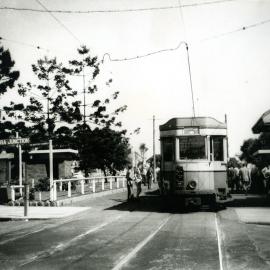Tram at Maroubra Junction 