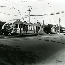 Tram on Anzac Parade in Kensington