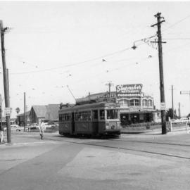 Tram at Nine Ways Intersection, Kingsford