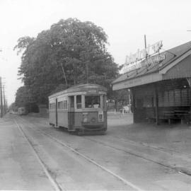 Tram stopped on Anzac Parade, Moore Park