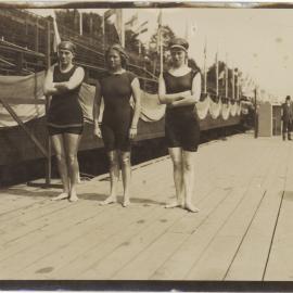 Fanny Durack, Mina Wylie, and Jennie Fletcher at Stockholm, 1912