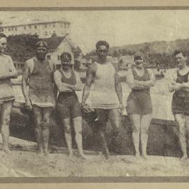 Mina Wylie, Fanny Durack, and Male swimmers
