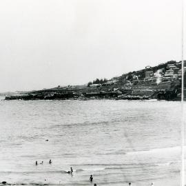 Panorama of Coogee Beach facing south 1/4