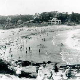 Coogee Beach looking north